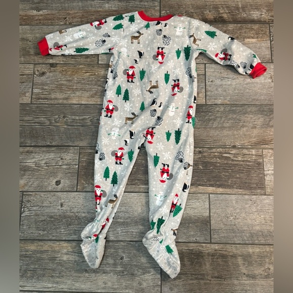 Pajamas​ - Picture 2 of 5